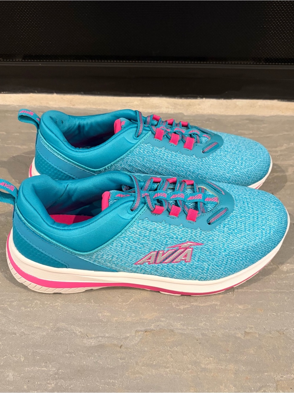 SOLD AviaTeal & Pink Cantilever Athletic Sneakers EUC Big Kids 6/Women’s 7.5 - Picture 3 of 7